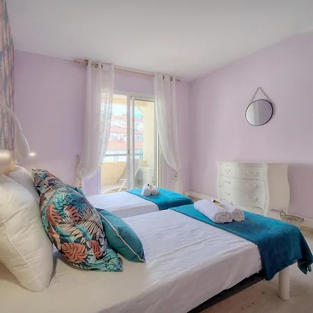 Duplex 2 Terrasse, Meynadier- Forville A2b103 *