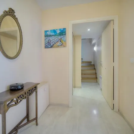 Duplex 2 Terrasse, Meynadier- Forville A2b103 *